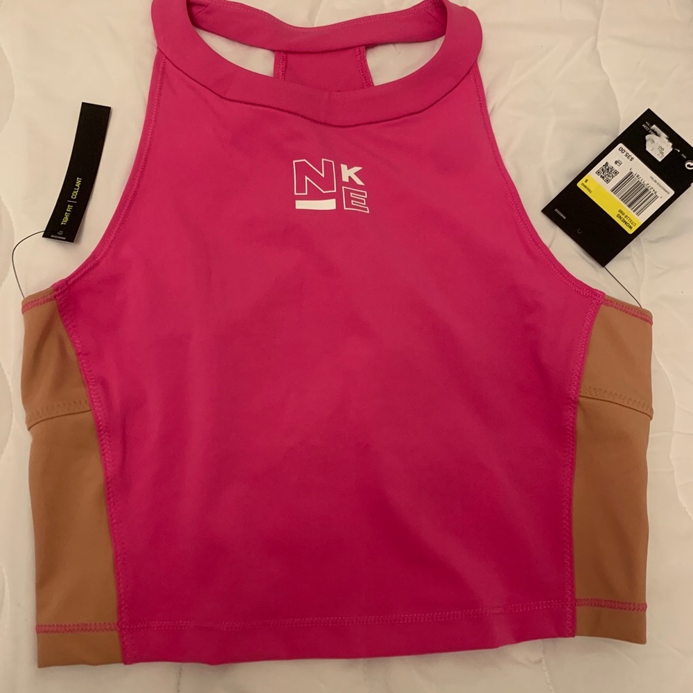 Nike Dri Fit crop top sports bra NWT size S